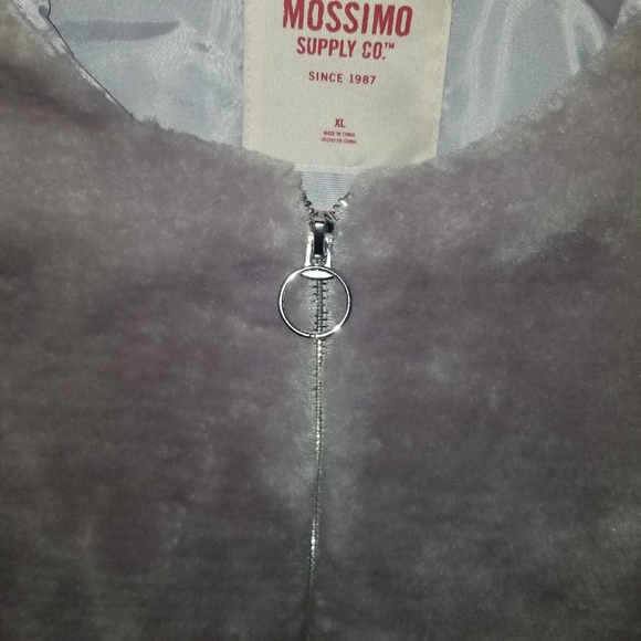 Faux Fur Jacket - Picture 6 of 7